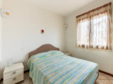 有花園的公寓，距離海邊 300 米