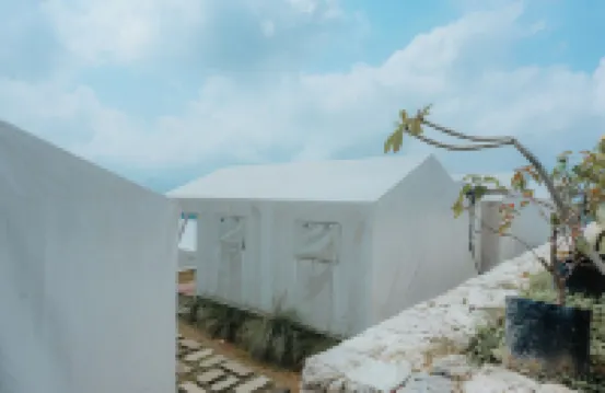 HappyNest Glamping and Villa Dieng