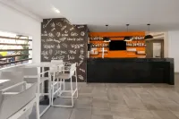 Decameron La Marina Guayabitos, Ramada All Inclusive Resort - bar