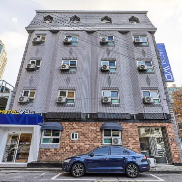 Hotel WO Yongsan Station Отели рядом с достопримечательностью «Флагманский магазин Line Friends»