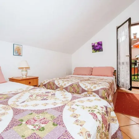 Apartment Nada Отели в г. Петрчане