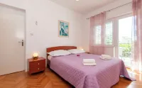 Apartments and Rooms Nikola - balcony
