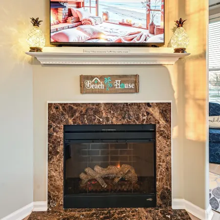 Bay-n-beach! Comfy Coastal Condo in Lewes!