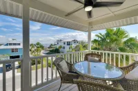 Steps to Ocean and Bay Bradenton Beach Townhome! - 무료 와이파이