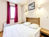 Apartment in Hautes-Alpes with Heated Pool