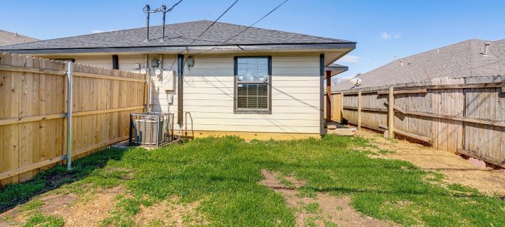 Explore the City w/ Ease! Quiet East Dallas Base Hotels in Dallas