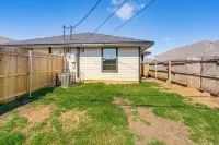 Explore the City w/ Ease! Quiet East Dallas Base