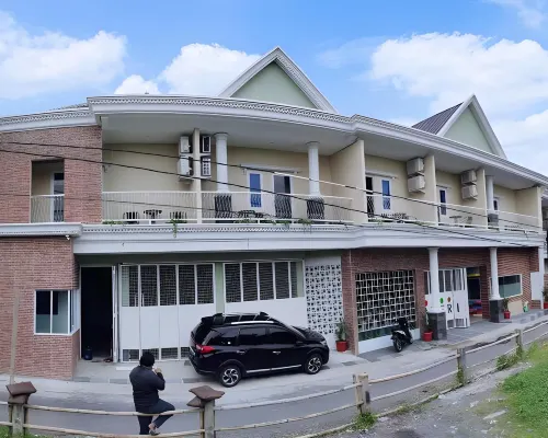 Americano Hotel Syariah Yogyakarta Hotels in Sewon