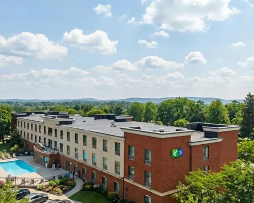 Holiday Inn Express & Suites BETHLEHEM ARPT-ALLENTOWN AREA by IHG Hotels in Northampton County