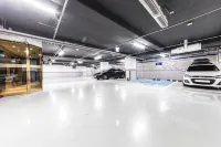 First Hotel - Parkplatz