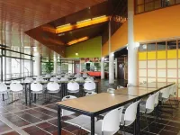 HI Almada - Pousada de Juventude Hotels in Almada