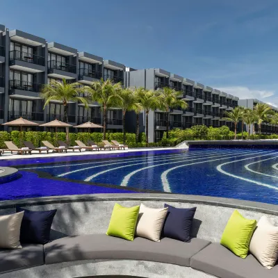 Courtyard by Marriott Phuket Chalong Bay Resort Hotels near Khaokhad View Tower