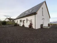 Lurach House