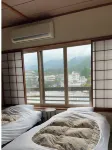 Nikko Iroha - con vistas a la montaña