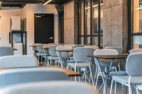 HARBOR BRIDGE HOTEL - breakfast