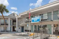 Rodeway Inn Orange Park - Jacksonville Near Naval Air Station