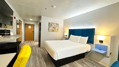 Microtel Inn & Suites by Wyndham Gallup Hotel a 