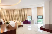 White Rose Hotel