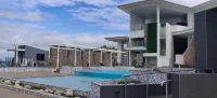 LOLOATA ISLAND RESORT - Pools