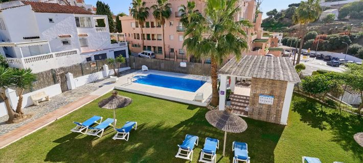 At Almoraide Suites Rooms Hotels in Nerja