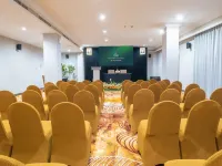 Grand Wahid Hotel Salatiga Hotels in Sidorejo