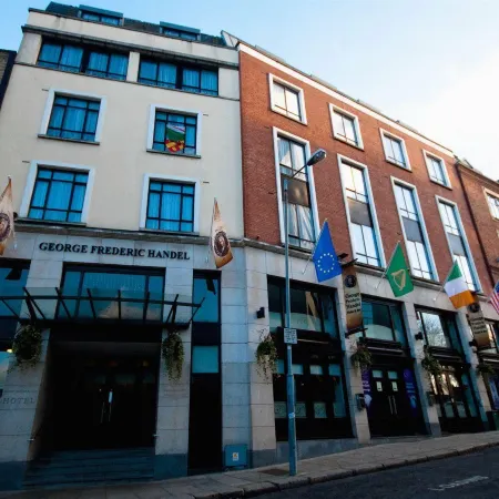 Handel's Hotel