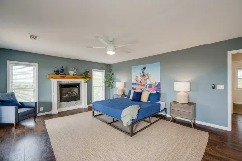 5 KING 3 5b  Firepit  nearby pickleball opens Feb  25  LVL2 EV Charger  Pool w Lake views - 3성급