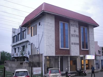 Hotel Ace Inn