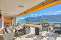 Panorama Maggiore Apartment- Happy Rentals - Uima-altaat