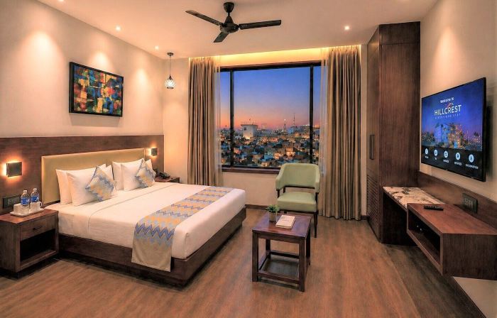 Hillcrest Hotel and Resort