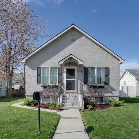 Walkable Home in Dtwn Caldwell! 1 Mi to Campus