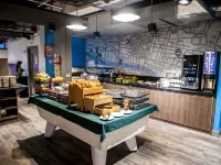 Ibis Styles Glasgow Central - breakfast