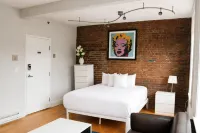 Maverick Suites at 402 Columbus Ave - Апартаменты