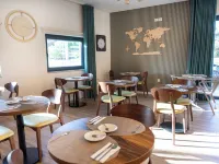 Casa Dona Edite Guesthouse Douro Hotels in Alijo