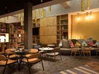 Ibis Abdelmoumen Casa Centre - ที่มีบาร์