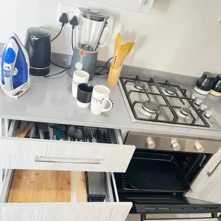 Cozy Luxury Apartment Midrand Smart TV, Fast Wi-Fi