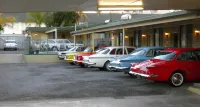 7th Street Motel - parking
