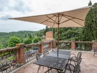 Tuscanflat Castle Hotels in Sinalunga