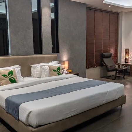 Hotel Three Leaves