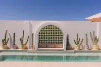 Abasolo ClubHouse - Pools