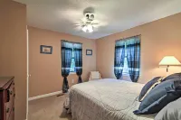 Lakefront Cottage w/ Private Hot Tub! - 3-Star