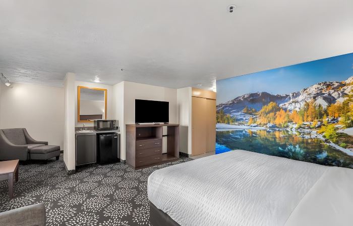 Clarion Pointe Wenatchee