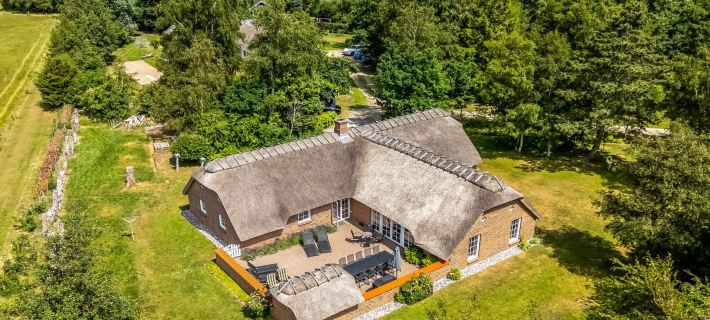 "Taralyn" - 1.3km from the Sea Hotels in Vaeggerlose