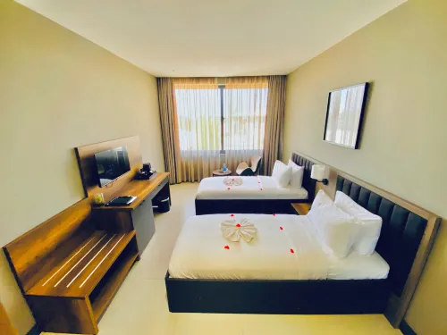 New Amaan Hotel - bars