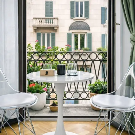 B and G Boutique Apt.-Heart of Milano- Design District