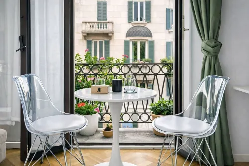 B and G Boutique Apt.-Heart of Milano- Design District - Villas