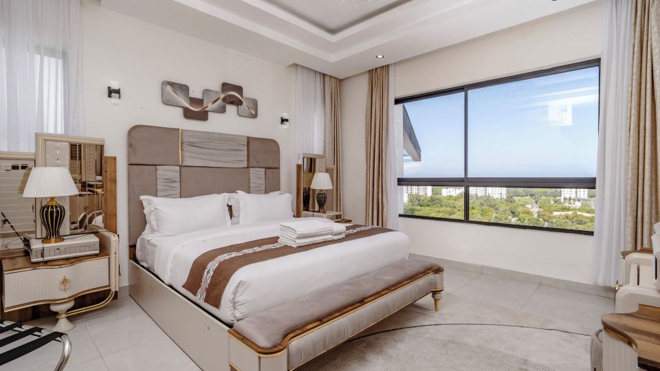 Mira Heights Suite & Conferencing