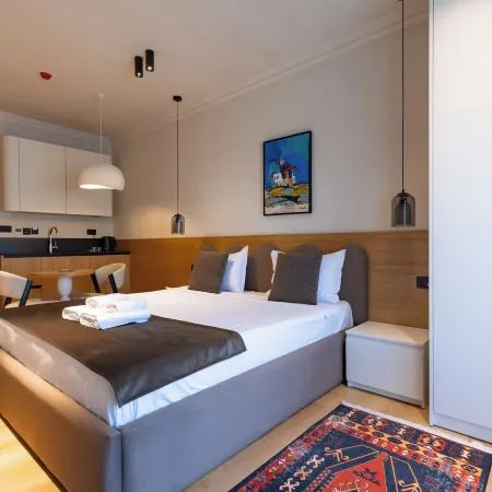 PRI ApartHotel