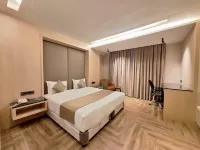 Hotel Tilak - 3-Star