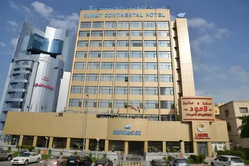 Kuwait Continental Hotel - parking